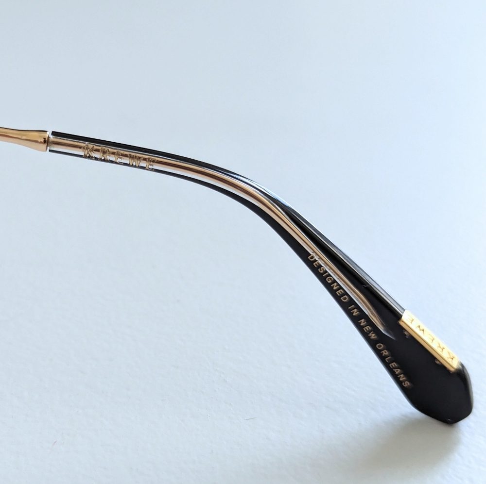 KREWE Simone Sunglasses in Oyster - Picture 7 of 8